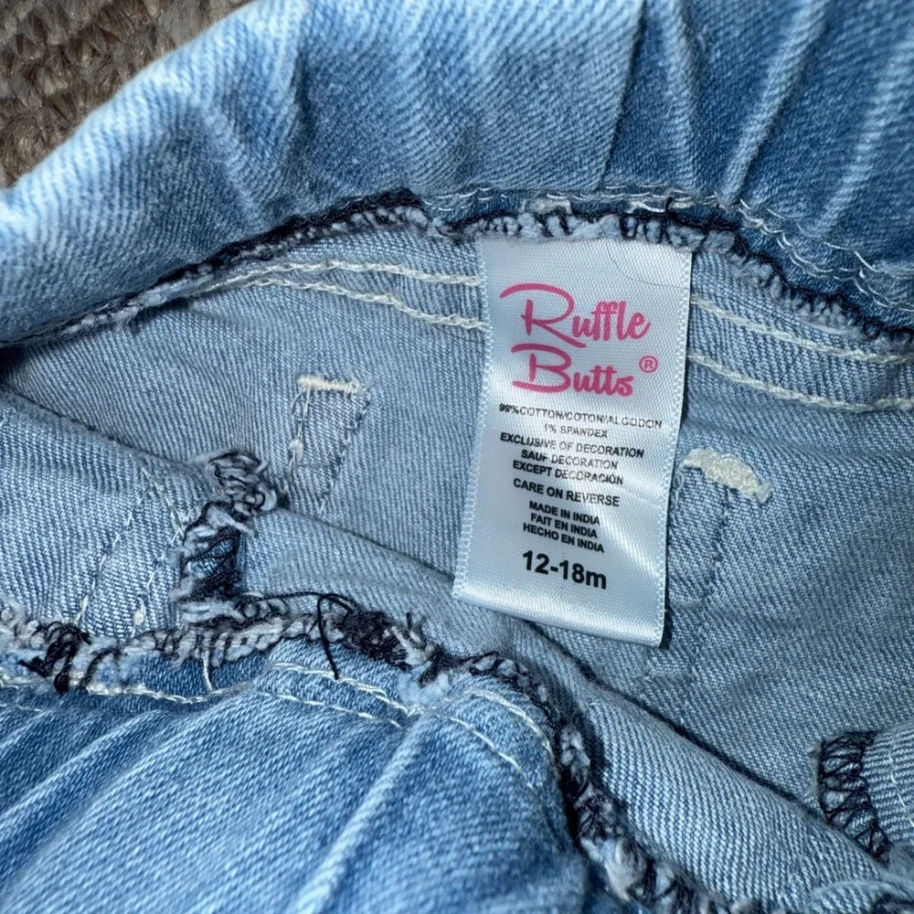 Ruffle B Jeans - Picture 4 of 4